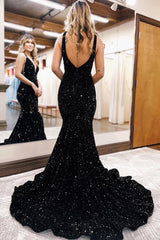 Deep V-Neck Black Mermaid Prom Dress with Sparkly Sequins