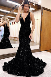 Deep V-Neck Black Mermaid Prom Dress with Sparkly Sequins
