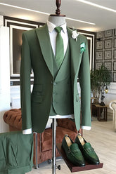 Classic Green Casual Man Three-Piece Suits for Party with Peaked Lapel