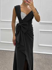 Sleeveless Satin Mother of the Bride Dress with Elastic Bow(s) and Sheath/Column Silhouette