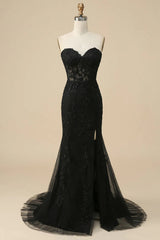 Long Black Sweetheart Corset Prom Dress Featuring Lace and a Slit