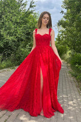 Red Evening Dress With Sleeveless Appliques Front Split