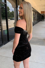Sparkly Off the Shoulder Black Tight Short Homecoming Dress/Mini Dress with Slit