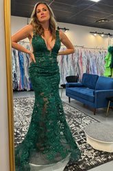 Long Mermaid Prom Dress in Dark Green with Deep V-Neck and Tulle Appliques