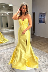 Long Mermaid Prom Dress in Sweetheart Yellow Satin with Slit