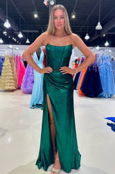 Long Dark Green Mermaid Corset Prom Dress with Ruched Strapless Design and Slit