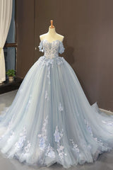 Off-the-Shoulder Princess Quinceanera Dress in Blue Tulle with Appliques