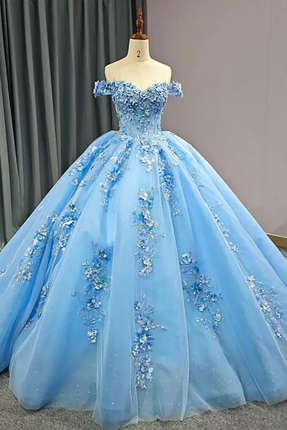 Off the Shoulder Quinceanera Dress with Sparkly Sky Blue Princess Tulle Applique