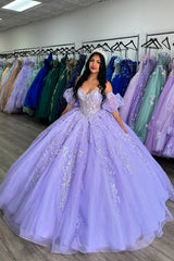 Sweetheart Princess Quinceanera Dress in Lilac with Puff Sleeves and Applique