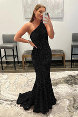 Black Sequined Prom Dress with Mermaid Silhouette and One Shoulder