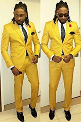 Handsome Yellow Peaked Lapel Casual Prom Outfits for Guys with One Button
