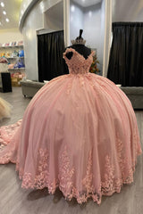 Princess Quinceanera Dress with Sparkly Blush Pink Spaghetti Straps and Sequin Applique