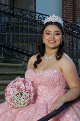 Sparkly Pink Sweetheart Ball Gown with Tulle Applique for Quinceanera