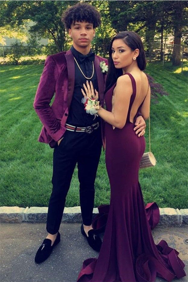 Casual Burgundy Velvet Peak Lapel Two-Piece Prom Suit for Party