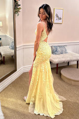 Elegant Yellow Long Prom Dress with Mermaid Silhouette and Spaghetti Straps Adorned with Appliques