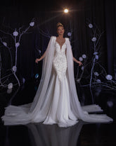 White Charming Slim Deep V-Neck Sleeveless Beading Evening Dress