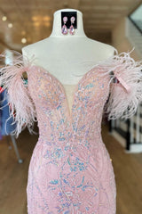 Elegant Pink Off-the-Shoulder Mermaid Prom Dress with Feather Corset
