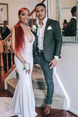 Elegant Dark Green Beach Wedding Suit with Notch Lapel