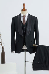 Elegant Slim-Fit Three-Piece Custom Wedding Suit for Grooms