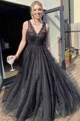 Long Black Prom Dress with V Neckline