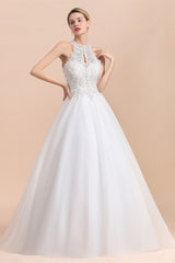Glamorous Jewel Neck Sleeveless Tulle Lace A-Line Wedding Dresses