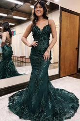 Long Prom Dress with Dark Green Spaghetti Straps Mermaid Cut and Open Back Appliques