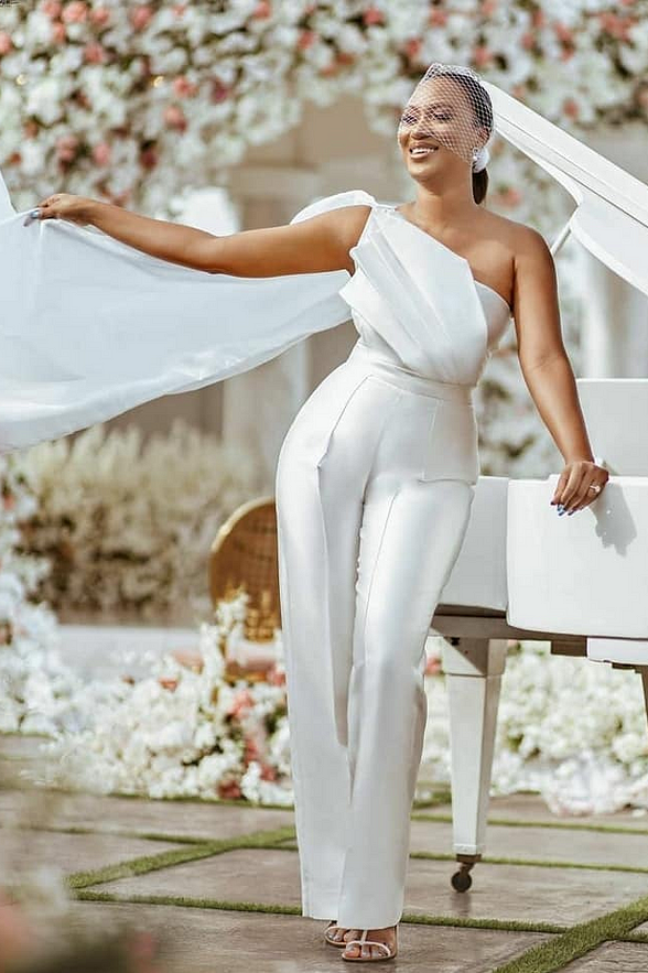 Elegant One-Shoulder White Pleated Long Jump Suit