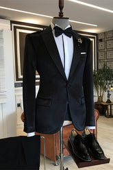 Slim Fit Black Velvet One-Button Peaked Lapel Men's Suits