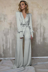 Charming Long Sleeves White V-Neck Long Jump Suit With Belt