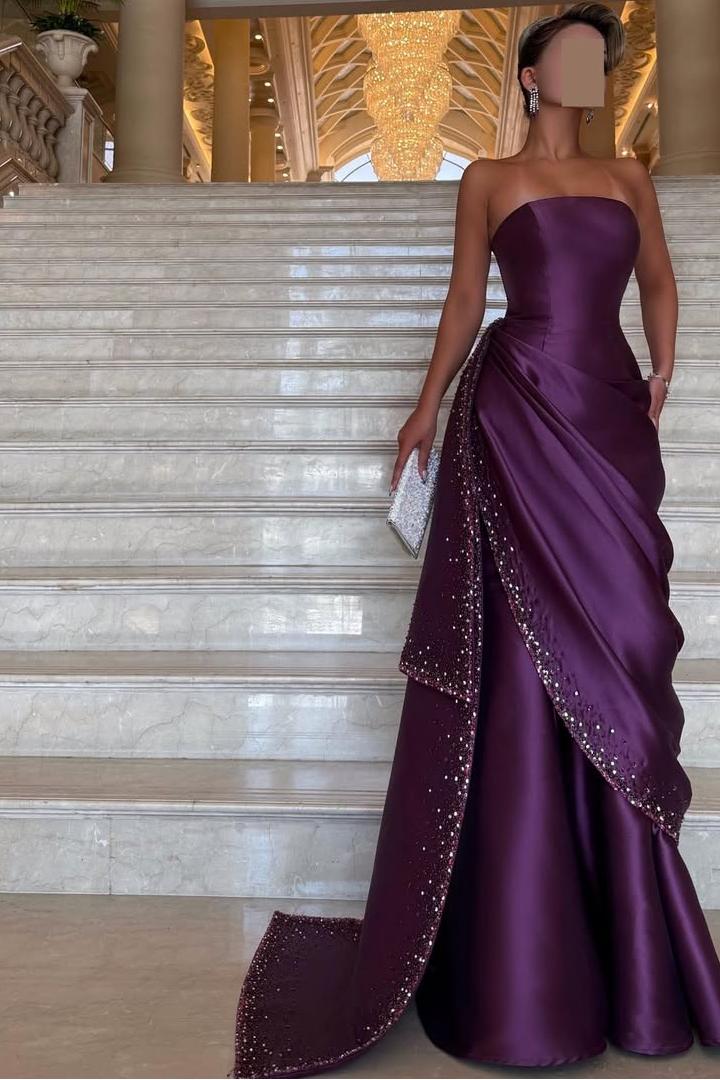 Chic Strapless Sleeveless Long Formal Dress With Pleated Beading