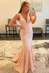Mermaid Prom Dress with Deep V Neck in Pink
