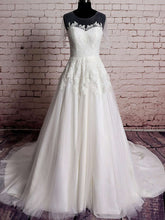 Elegant Ball Gown Illusion Tulle Sweep Train Wedding Dress With Appliques Lace
