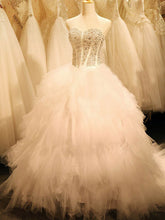 Crystal Detailed Sweetheart Tulle Ball Gown Wedding Dress With Court Train