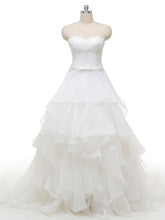 Organza Court Train Wedding Dress with Appliques Lace and Sweetheart Neckline