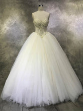 Pearl Detailing Sweetheart Ball Gown Wedding Dress