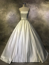 Gorgeous Ball Gown Satin Court Train Wedding Dresses With Beading