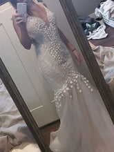 V-neck Tulle Sweep Train Wedding Dresses With Lace for Trumpet/Mermaid Look