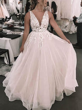 V-neck Tulle Court Train Wedding Dress with Appliques Lace - Ball Gown
