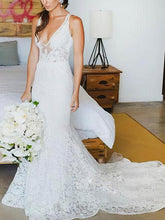 Elegant Trumpet/Mermaid V-neck Lace Court Train Wedding Dress