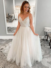 V-neck Tulle Court Train Wedding Dress with Appliques Lace