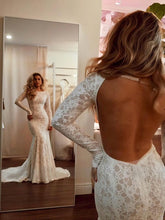 Scoop Neck Lace Court Train Wedding Dress - Trumpet/Mermaid Style