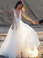 V-neck Tulle Sweep Train Wedding Dress With Appliques Lace for Ball Gown