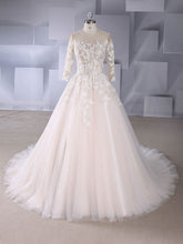 Lace Appliques Ball Gown Wedding Dress with Illusion Tulle Court Train