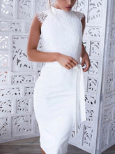 Elegant Sheath/Column High Neck Lace Stretch Crepe Knee-length Bridesmaid Dresses with Sashes/Ribbons