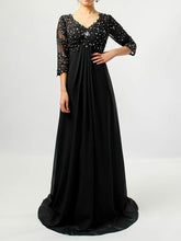 Elegant Empire V-neck Tulle Chiffon Sweep Train Beading Mother of the Bride Dress