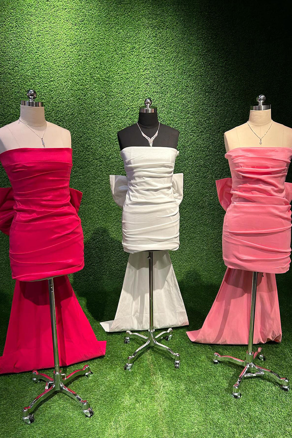 White Strapless Tight Short Homecoming Dress/Mini Dress with Bowknot