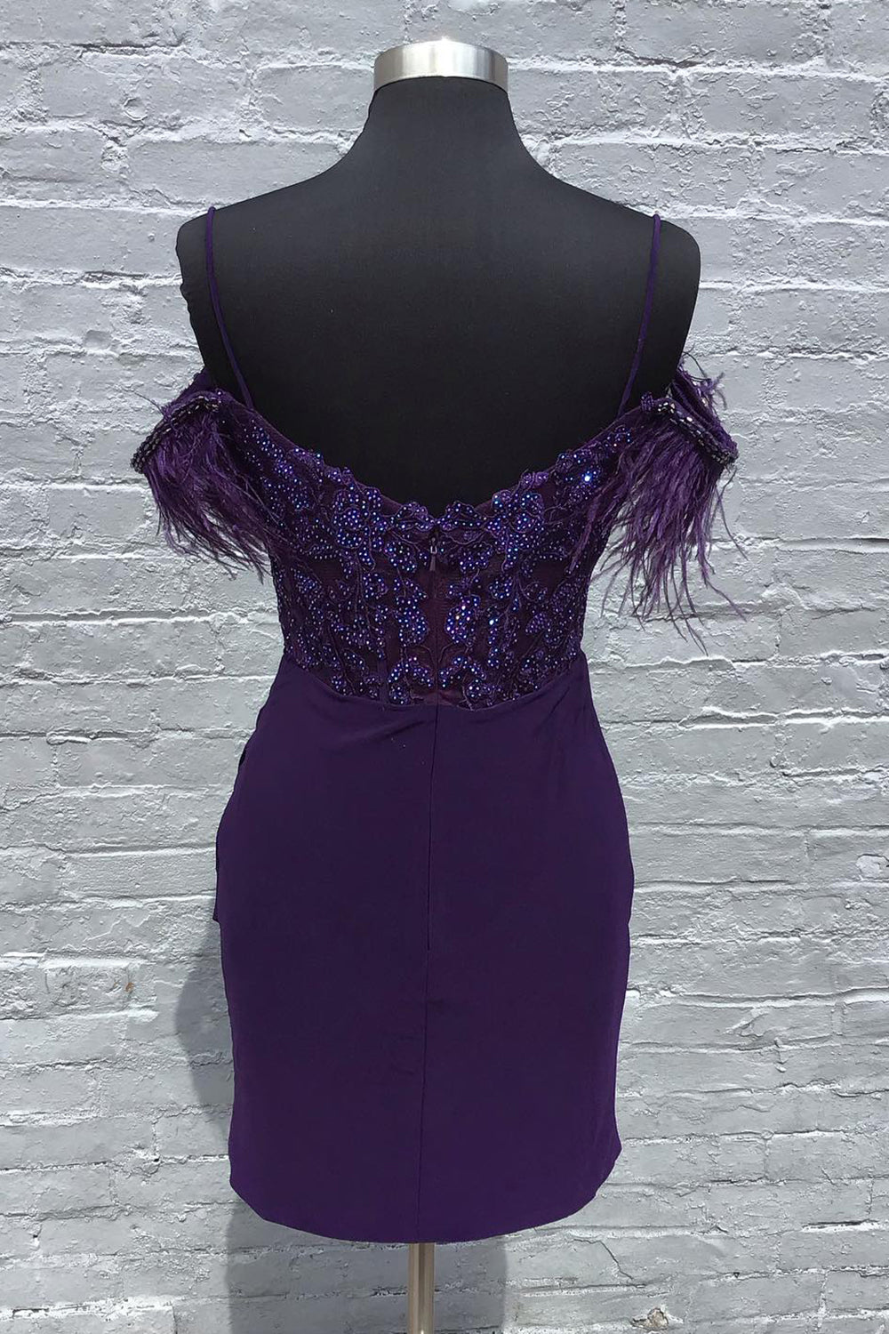Sparkly Grape Sequins Spaghetti Straps Short Homecoming Dress/Mini Dress With Feathers