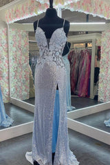 Charming V Neck Spaghetti Strap Sleeveless Formal Dress Split With Appliques