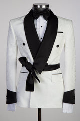Miael Cuthbert Fashion White Jacquard Wedding Men's Suits with Double-Breasted Shawl Lapel