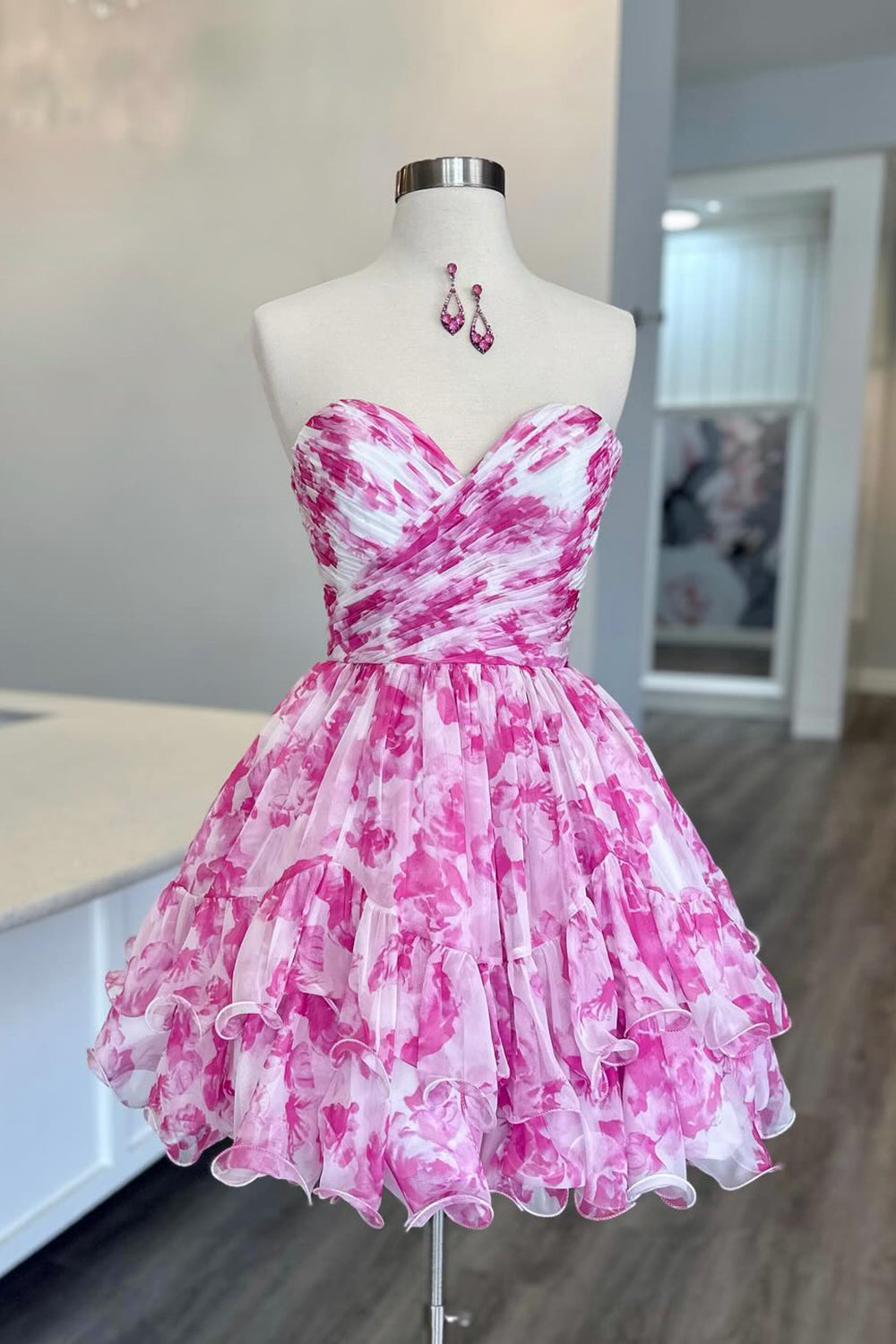 Blue Sweetheart A Line Printed Tiered Homecoming Dress/Mini Dress